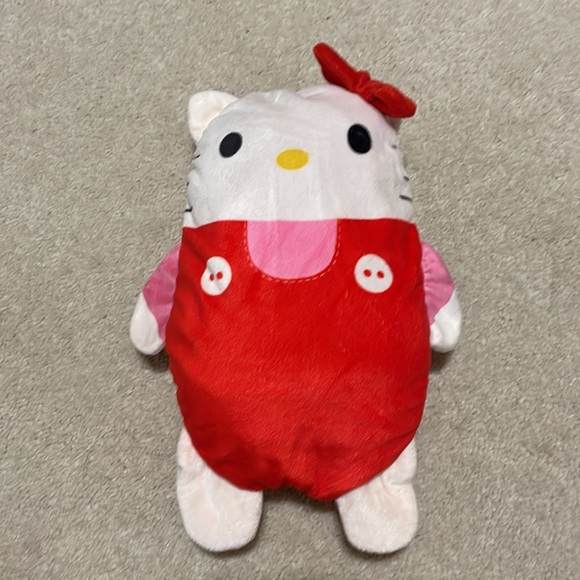 Hello kitty size 8 cub coat - Picture 3 of 3
